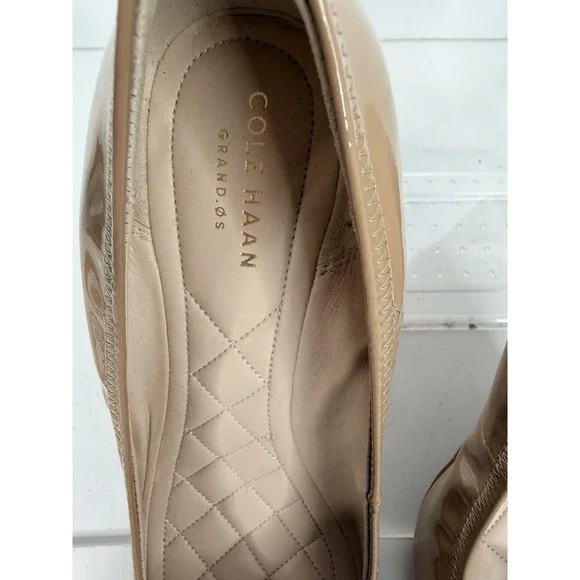 Cole Haan Grand.OS Beige Patent Leather Wedge Pumps Women's Size 10.5B - Picture 3 of 13